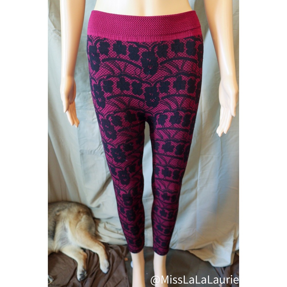 Poof! Girl Burgundy Wine Leggings Black Floral💛🌵